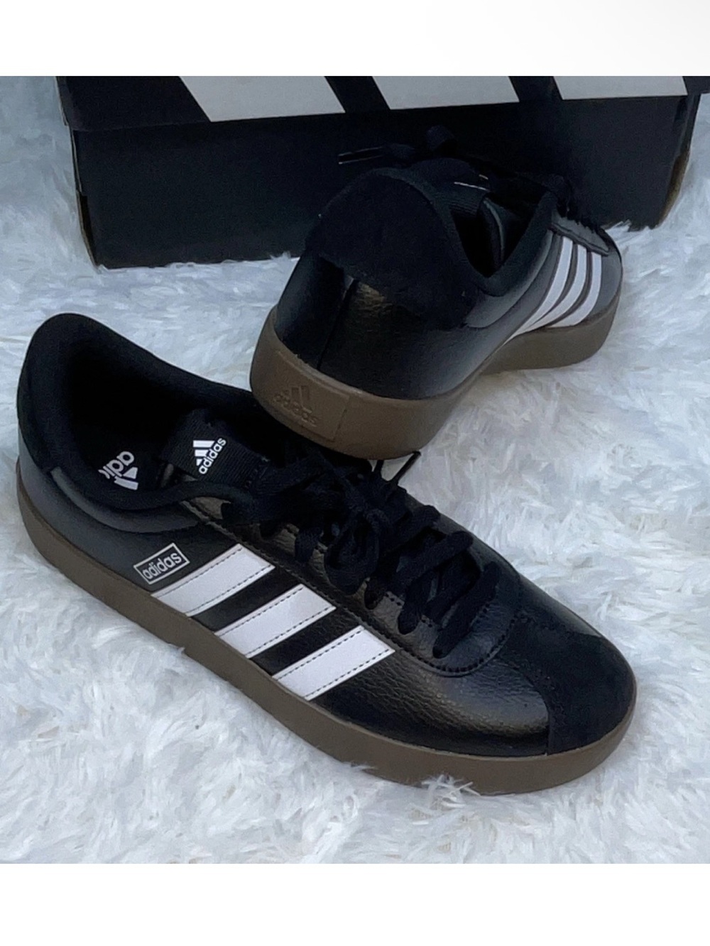 Adidas VL court 3.0 black and white for women’s Size 8.5 Brand New